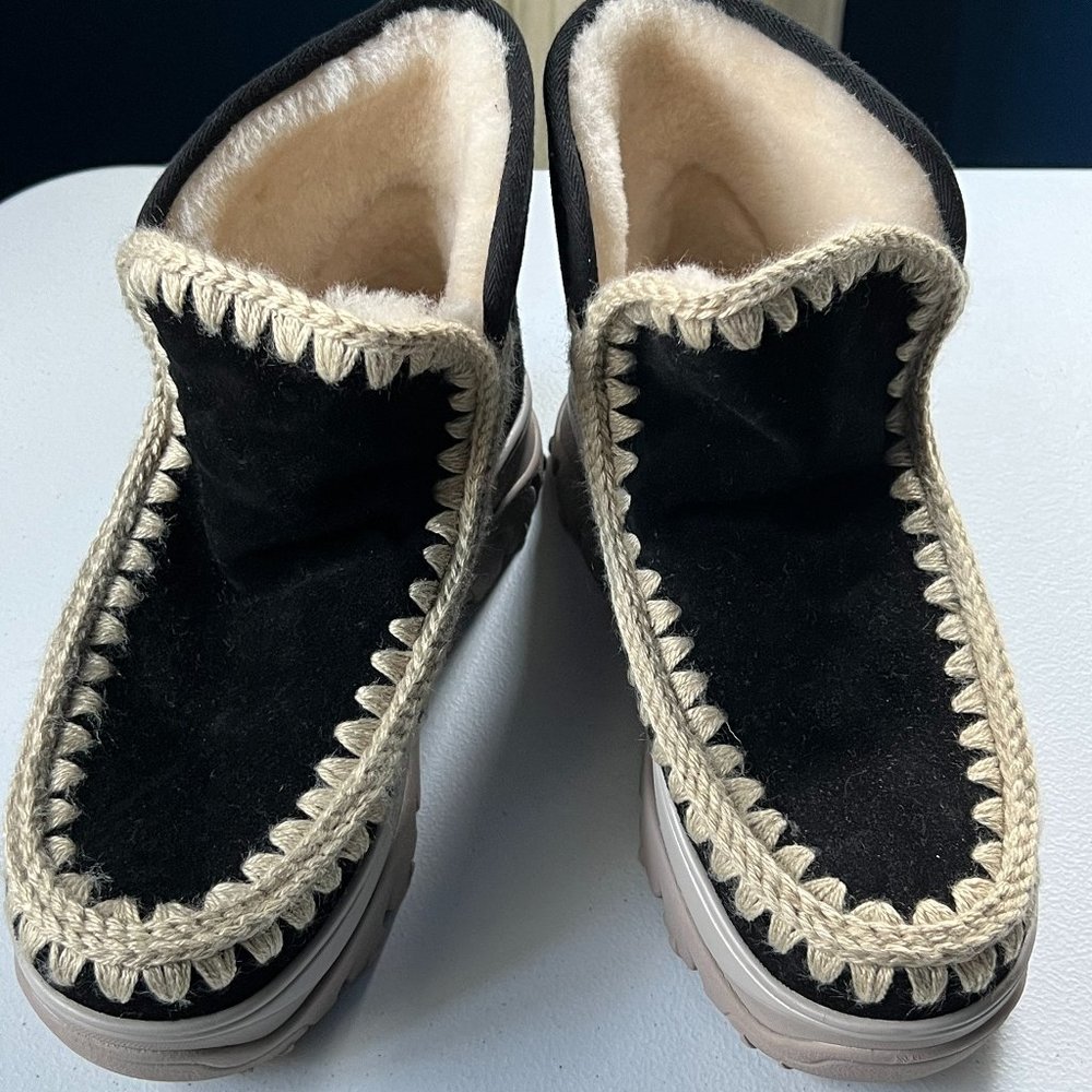 Like NEW - MOU Chunky Sneaker Boots